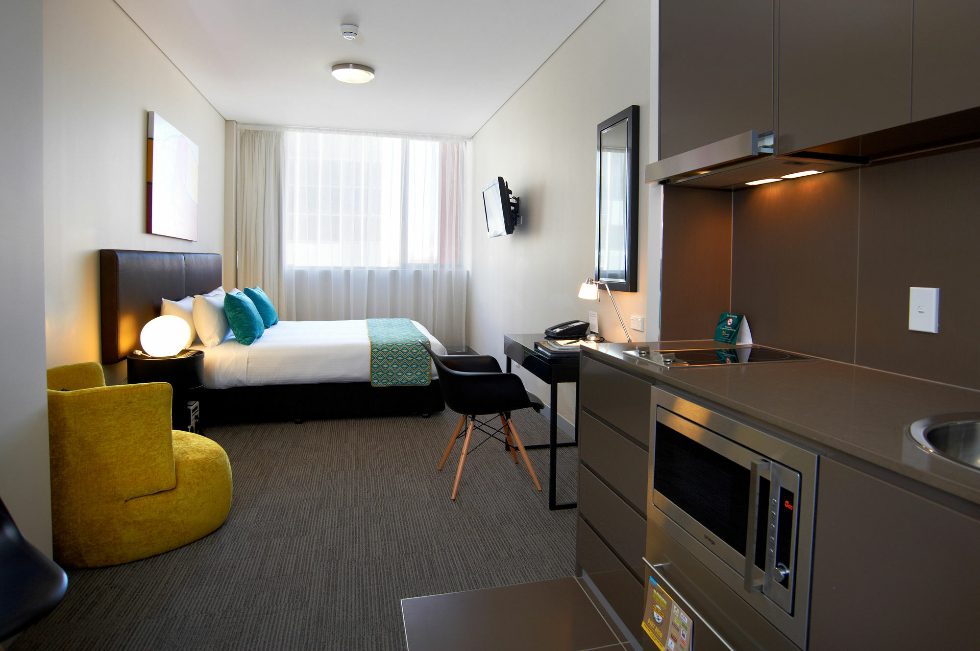 Holiday Inn & Suites Sydney Bondi Junction 외부 사진